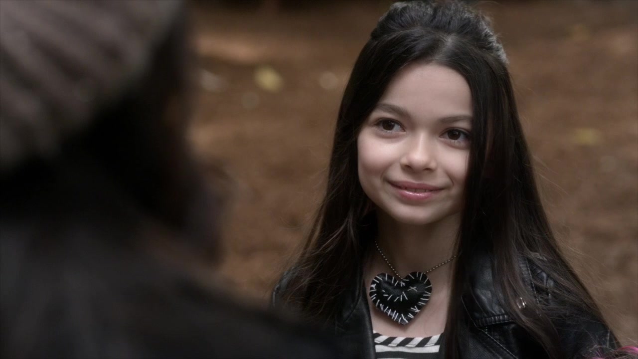 4.01 A Is For Alive 0245 Pretty Little Liars Screencaps