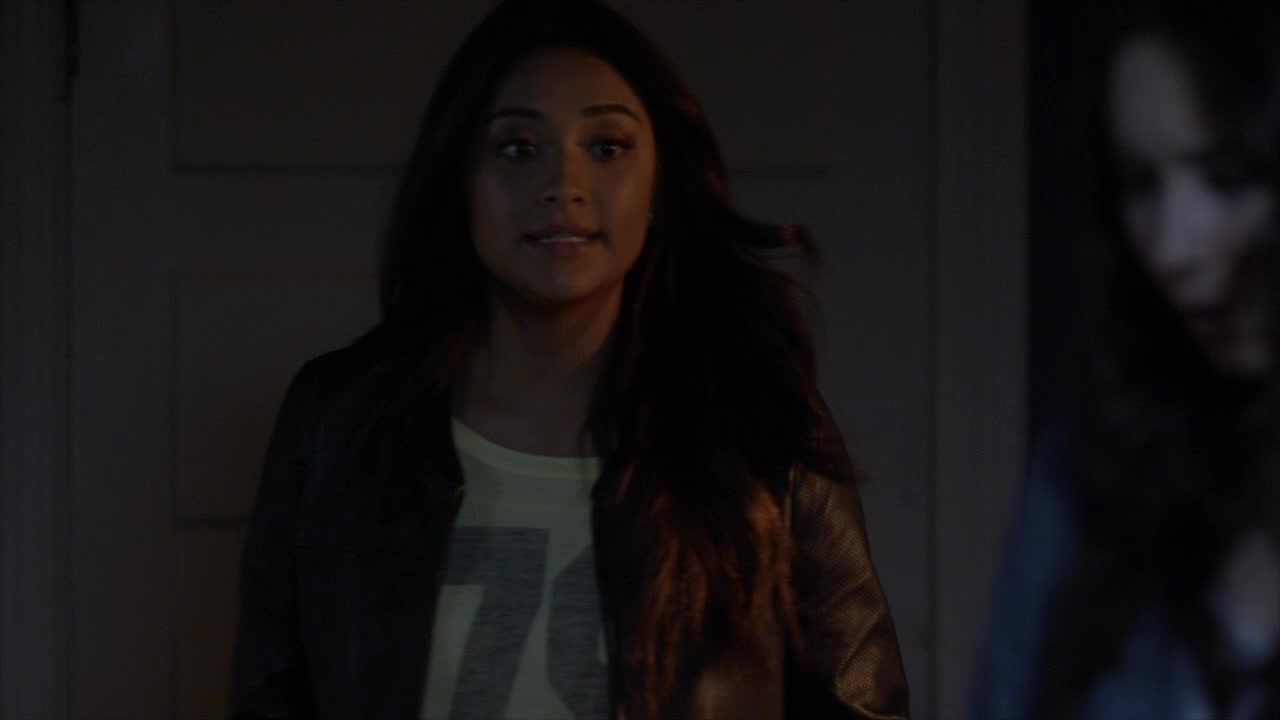 4.07 Crash and Burn, Girl! - 0613 - Pretty Little Liars Screencaps